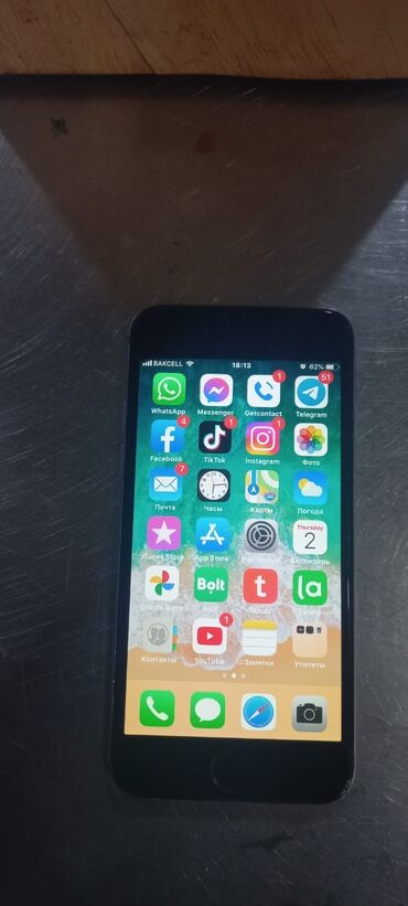 telefon alti: IPhone 6, < 16 ГБ, Серебристый, Отпечаток пальца, Face ID
