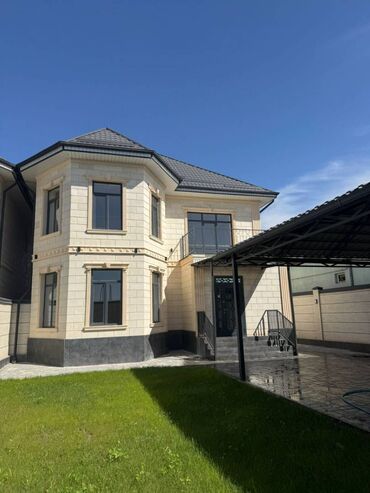продаю дом бишкек квартира: Коттедж, 220 кв. м, 6 бөлмө