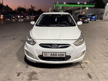Hyundai: Hyundai Solaris: 2013 г., 1.6 л, Автомат, Газ, Седан