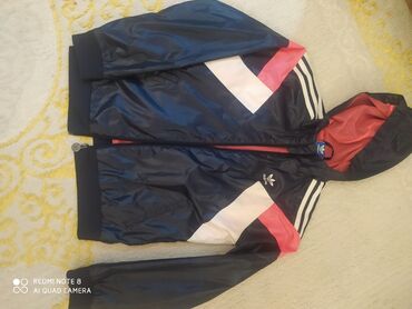 yeni kurtkalar: Kurtka, Qız, 10 - 12 yaş, Adidas