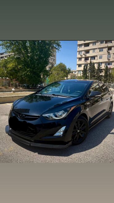 hyundai az: Hyundai Elantra: 1.8 l | 2016 il Sedan
