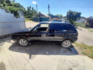 volkswagen 1990: Volkswagen Golf: 1991 г., 1.8 л, Механика, Бензин, Хэтчбэк