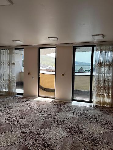 flat osh: Продается 3х уровневый Таунхаус❗️ 📍 Адрес: 7 апреля/ Магистраль 📐 — 8
