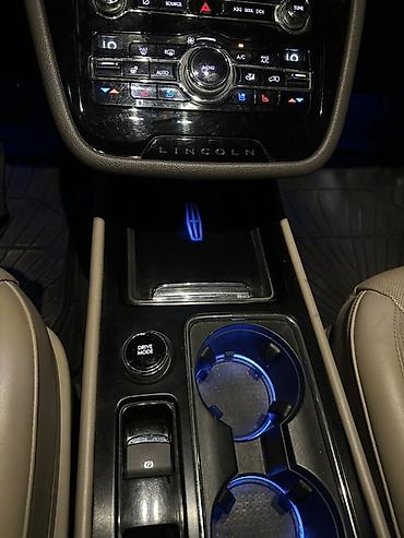 цена крайслер 300с: Lincoln : 2020 г., 2 л, Автомат, Бензин, Кроссовер — 8