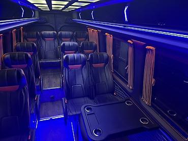s 600: Mercedes-Benz Sprinter — комфортабельный микроавтобус бизнес-класса — 8