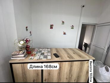 купить кресло кровать недорого бу: Стол и стул для зала, Б/у, Самовывоз, Платная доставка, цвет - Бежевый