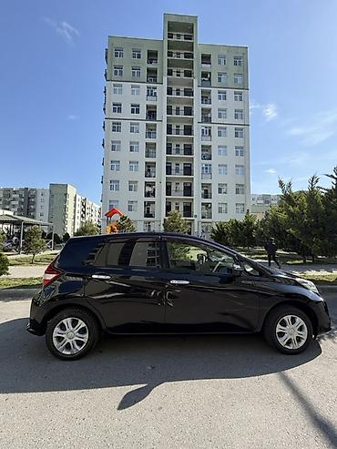 Nissan: Nissan Note – şəhər üçün çevik və qənaətcil hetçbek. Xüsusiyyətlər: - — 12