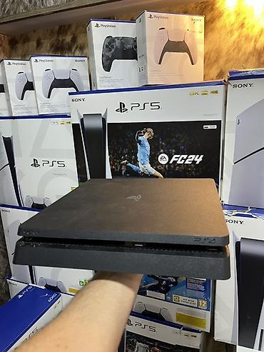 11.00 proşifkalı Ps 4 Slim 1 orginal pult. 1 tb yaddaşı var istəyə lalafo.az -da 11.00 proşifkalı Ps 4 Slim 1 orginal pult. 1 tb yaddaşı var istəyə