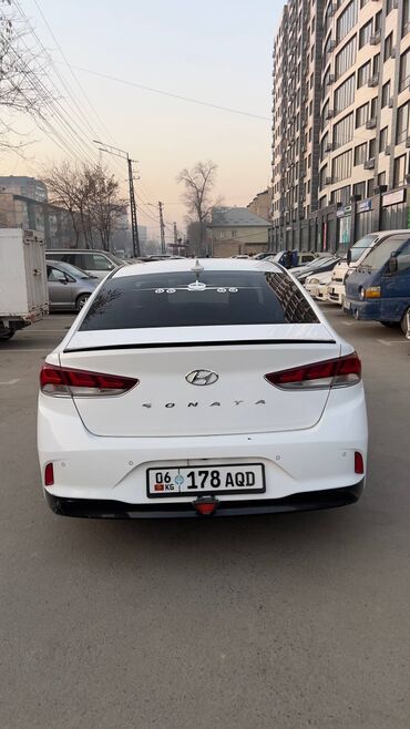 Hyundai: Hyundai Sonata: 2019 г., 2 л, Автомат, Газ, Седан — 11