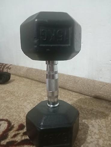 Гантелдер: Гантель шестигранная 15 кг — 1 шт. - Вес: 15 кг (маркировка 15KG на — 2