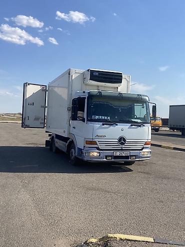 продаю с: Mercedes-Benz : 2004 г., 4.3 л, Механика, Дизель, Фургон — 3