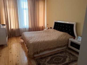 Həyət evləri və villaların satışı: Binəqədi qəs. 7 otaqlı, 3 kv. m, Kredit yoxdur, Yeni təmirli — 18