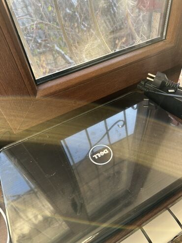 компьютер для игр: Ноутбук, Dell, Intel Core i3, 15.6 ", Колдонулган, Жумуш, окуу үчүн, эс тутум HDD