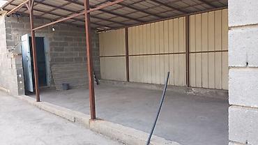 Продажа коттеджей и домов: Продаётся жилой дом с участком. Двухэтажный дом: - Балкон на втором — 13