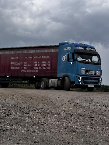 ленивец на вольво: Тягач, Volvo, 2004 г., Тентованный — 4