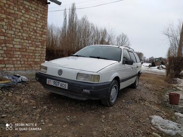 авто разбор ош: Volkswagen Passat: 1989 г., 1.8 л, Механика, Бензин, Универсал