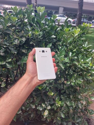 samsung a5 qiymeti: Samsung Galaxy A5 2016, 16 ГБ, цвет - Белый, Кнопочный