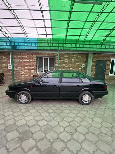 Volkswagen: Volkswagen Passat: 1993 г., 2 л, Механика, Бензин, Седан — 7