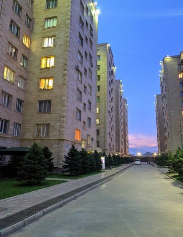 продаю квартиру нбк: 3 бөлмө, 88 кв. м, Элитка, 10 кабат, Евроремонт