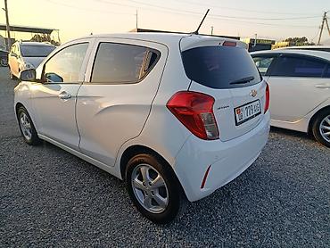 Chevrolet Spark: 2020 г., 0.1 л, Автомат, Бензин, Хэтчбэк — 6