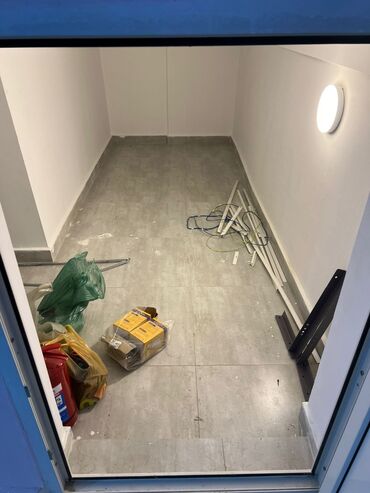 Digər kommersiya daşınmaz əmlakı: 28 may metro stansiyası dəmir yolunun çıxışı tərəf Tesla heykəlinin -da lalafo.az — 11 Digər kommersiya daşınmaz əmlakı: 28 may metro stansiyası dəmir yolunun çıxışı tərəf Tesla heykəlinin — 11