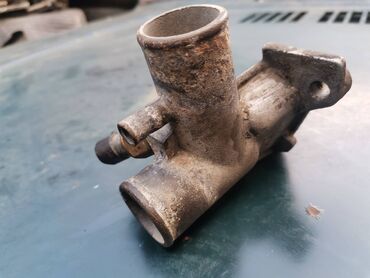 Auto delovi: Racva vode glave Lada 2121,21213,21214i Niva. Polovno, ocuano. Skinuto — 5