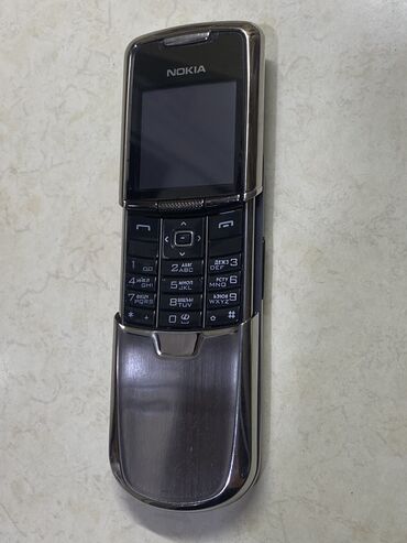 nokia e61: Nokia 8 Sirocco, rəng - Gümüşü