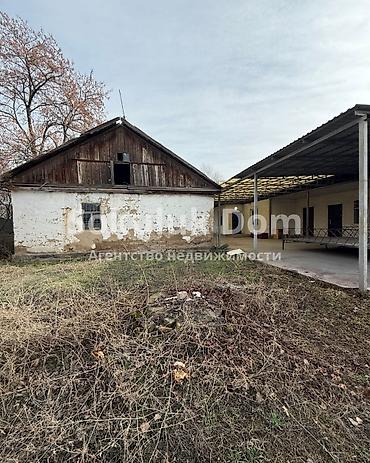 Продажа коттеджей и домов: 🏠Продается дом в с. Сокулук 🟡Комнаты: 3 🟡Участок: 7 соток 🟡Отопление — 5