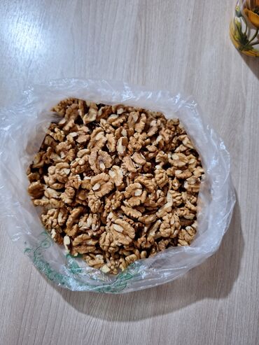 для сухофрукты: Орехи очищенные 
2023 года
 за кг