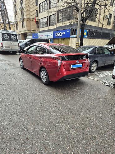 Toyota: Toyota Prius: 2018 г., Гибрид, Хэтчбэк — 2