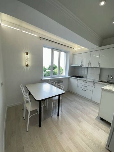 Продажа квартир: 1 комната, 33 м², Элитка, 4 этаж, Дизайнерский ремонт