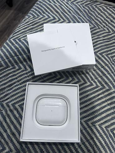 Qulaqcıqlar: Airpods 3 chox yaxwi veziyyetdedi sag gulag itib sol gulagin mikrafonu — 2