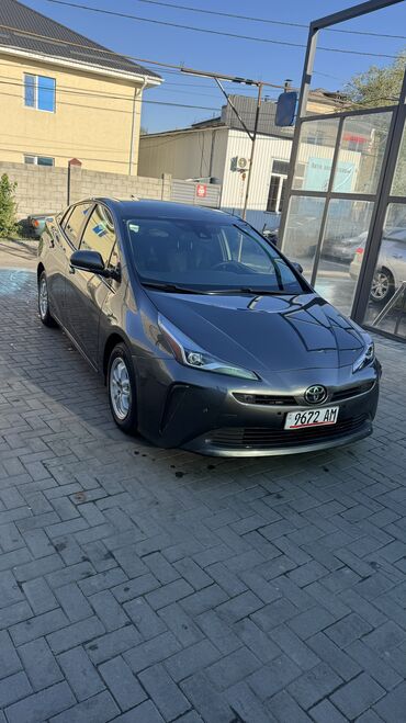 Toyota: Toyota Prius: 2019 г., 1.8 л, Вариатор, Гибрид, Хэтчбэк