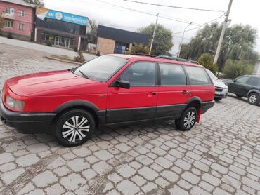 авто ока: Volkswagen Passat: 1991 г., 1.8 л, Механика, Бензин