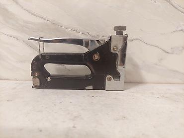 Steplerlər və bərkidici alətlər: Mexanik tikinti/çəkmə tapançası (staple gun) - Korpus: Polad — 2
