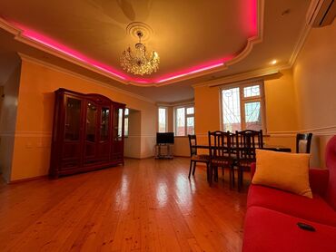 Bağ evlərinin satışı: Bakı, Novxanı, 330 kv. m, 7 otaqlı, Hovuzlu, İnternet, Qaz, İşıq — 5