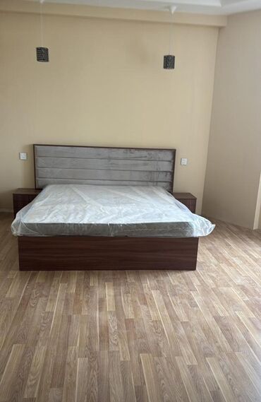 кровать купить баку: Yataq tumbalari ile birlikde. 150man. Matraslidi.Yaxsi