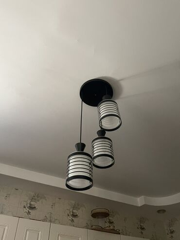 Pərdə və jalüzlər: Çılçıraq, 3 lampa