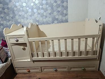 Oğlan və qız üçün, İşlənmiş, Çarpayı, Matras ilə, Siyirməli lalafo.az -da Oğlan və qız üçün, İşlənmiş, Çarpayı, Matras ilə, Siyirməli