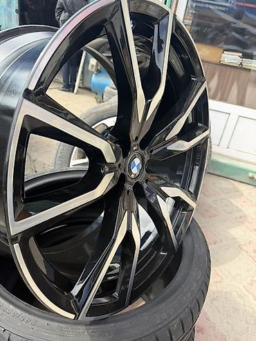 разнаширокие: Литые Диски R 22 BMW, Комплект, отверстий - 5, Новый — 2