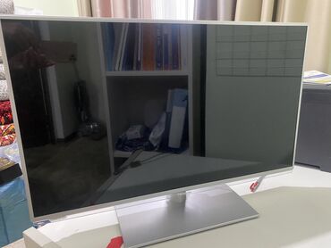 продаю манитор: Монитор, Panasonic, Б/у, LED, 19" - 20"