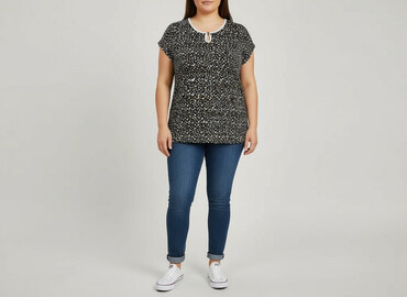 sukienki na wesele dla mamy plus size: Футболка жіноча, розмір 3XL