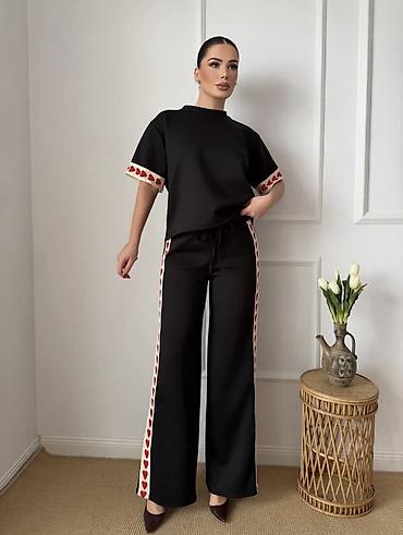 Gornji i donji deo: ❤️Top komplet – majica i pantalone sa srcima — 21