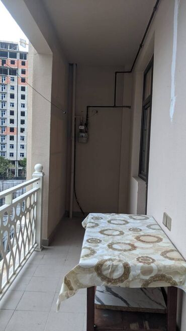 Uzunmüddətli kirayə mənzillər: 28 may metrosunun yasil bazarına yaxın 17 mertebeli binanın 6-ci — 18