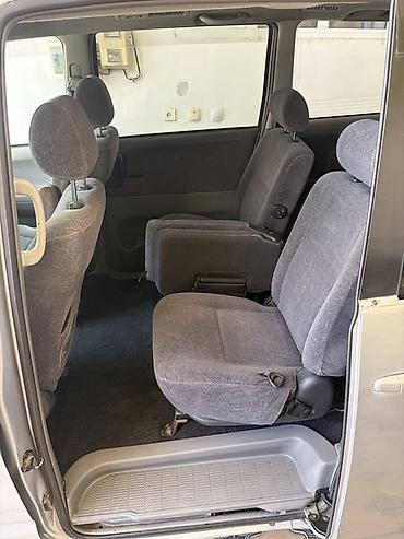 юто кун: Toyota Voxy: 2005 г., 2 л, Вариатор, Бензин, Минивэн — 9