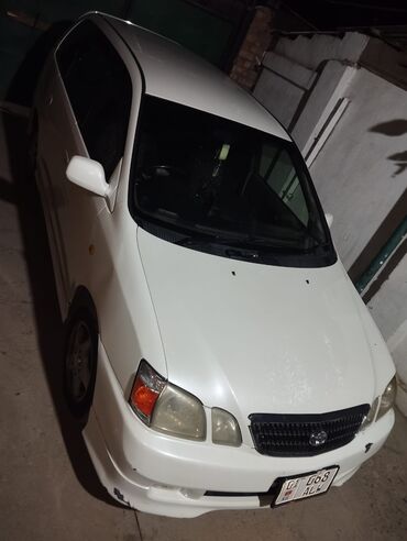 фит тайота: Toyota Gaia: 2002 г., 2 л, Автомат, Бензин, Минивэн