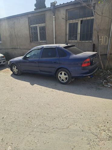 фольксваген поло 1 4: Opel Vectra: 1.8 л | 1996 г. 415000 км Седан at lalafo.az фольксваген поло 1 4: Opel Vectra: 1.8 л | 1996 г. 415000 км Седан