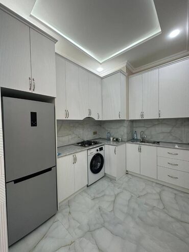 Uzunmüddətli kirayə mənzillər: Tibb Universiteti yaxınlığında, Qulu Quliyev küçəsi 17 ünvanında, 18 — 6