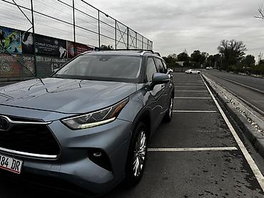 Toyota: Toyota Highlander: 2022 г., 2.5 л, Вариатор, Гибрид, Кроссовер — 4