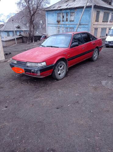 авто телега: Mazda 626: 1990 г., 2.2 л, Механика, Бензин, Хетчбек